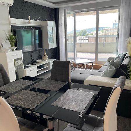 Silver Gray Appartment Balatonlelle Eksteriør billede