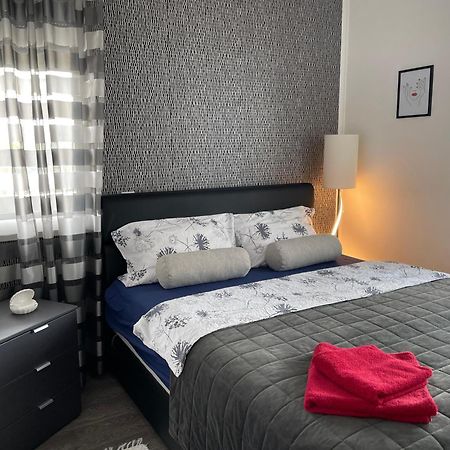 Silver Gray Appartment Balatonlelle Eksteriør billede