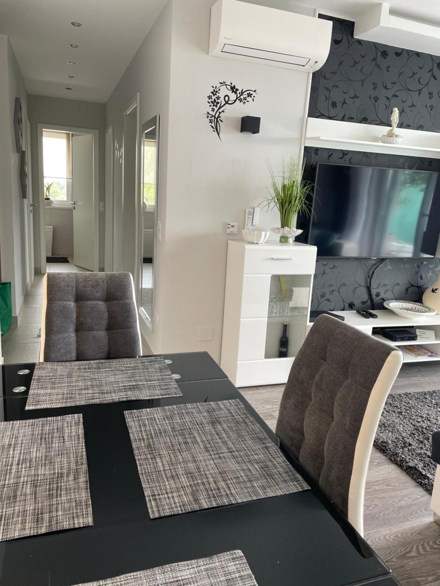 Silver Gray Appartment Balatonlelle Eksteriør billede