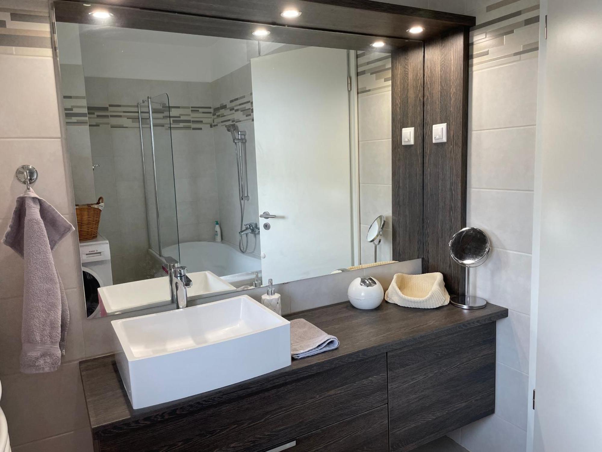 Silver Gray Appartment Balatonlelle Eksteriør billede